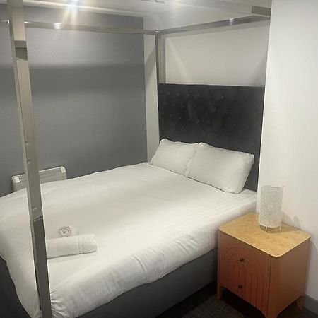 Hotel Rooms マンチェスター エクステリア 写真