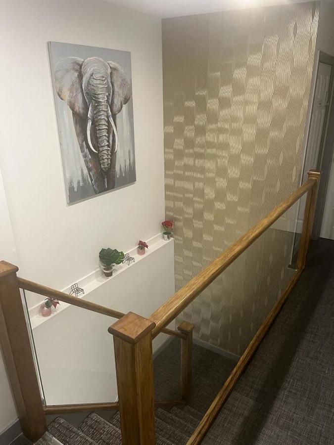 Hotel Rooms マンチェスター エクステリア 写真